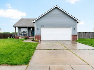 2706 E Old Spring Rd, Derby, KS 67037