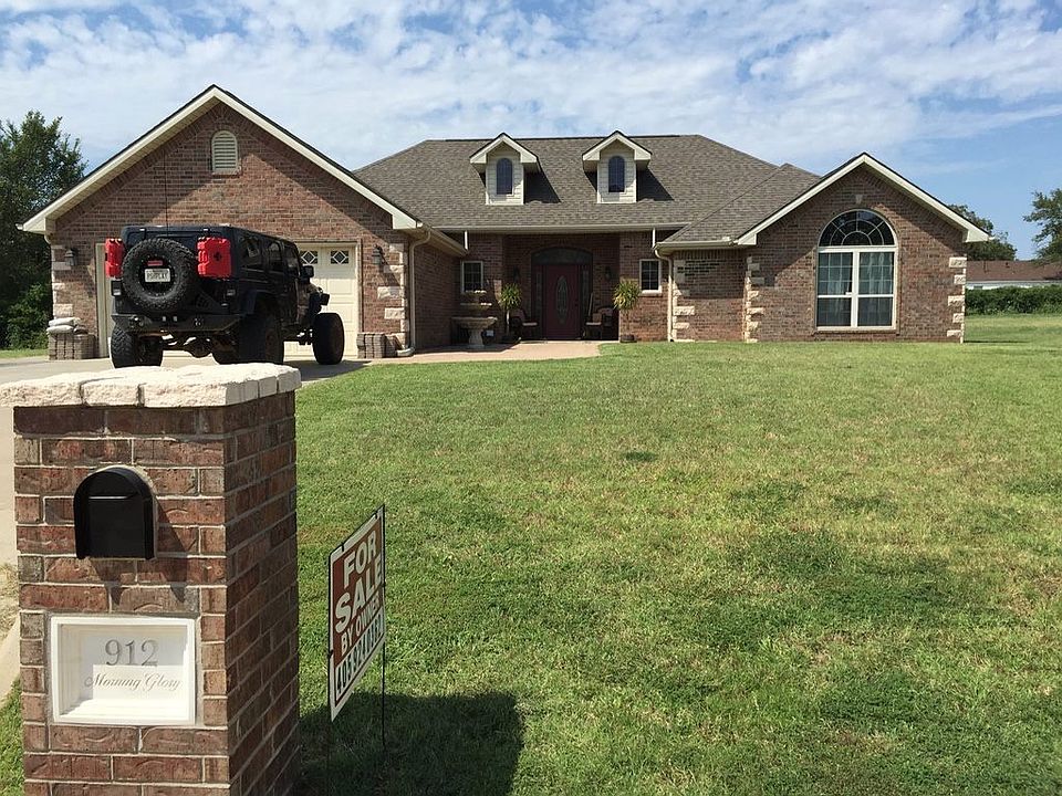 1st image of 912 Morning Glory Ln