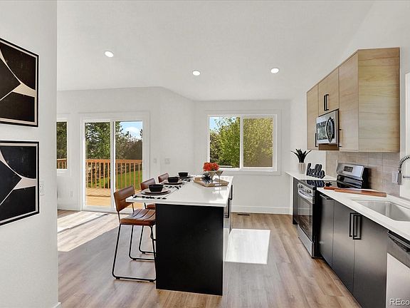 2nd image of 5189 Red Oak Way