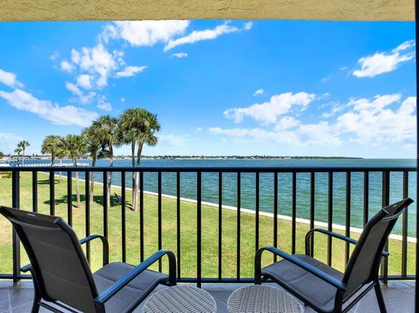 7540 SUNSHINE SKYWAY LANE S #117, ST PETERSBURG, FL 33711