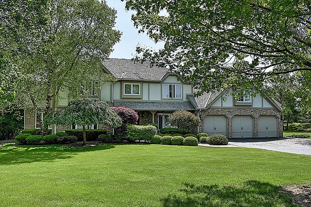 1st image of 4403 Heritage Ln