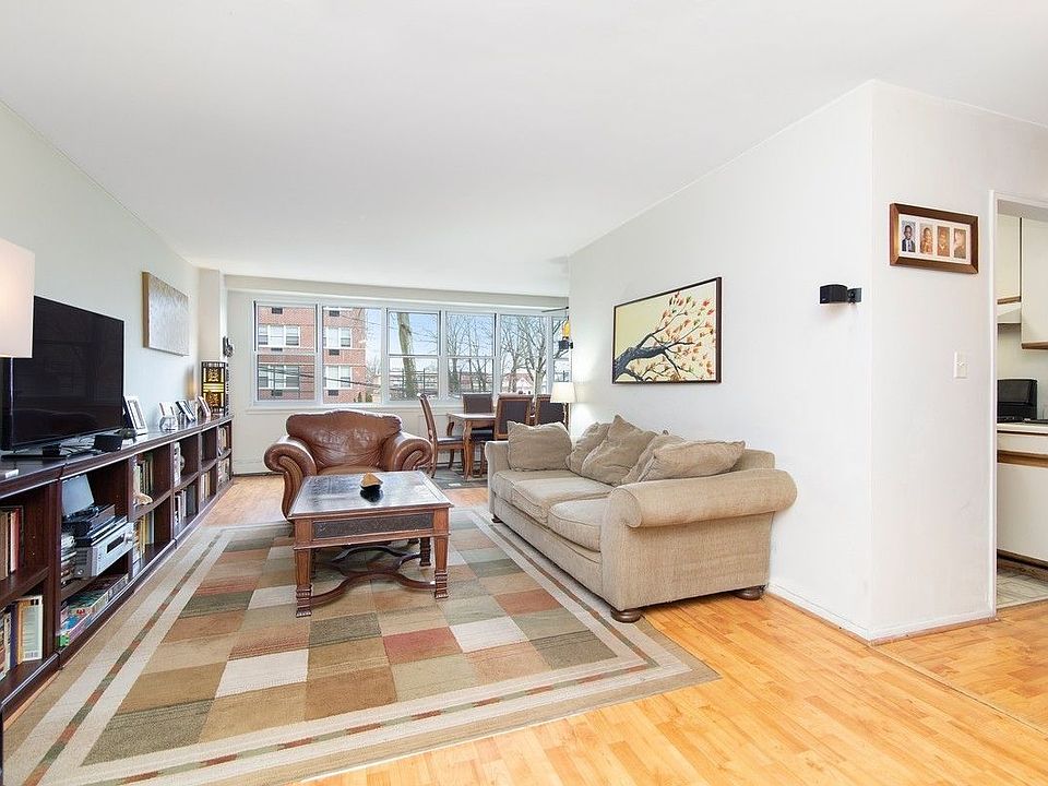 1st image of 16420 Highland Ave APT 2T