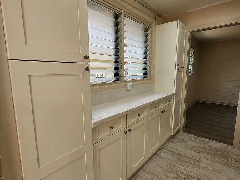 321 California Ave #5 — Photo 8