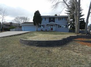 5010 Sunbird Cliffs Dr, Colorado Springs, CO 80919