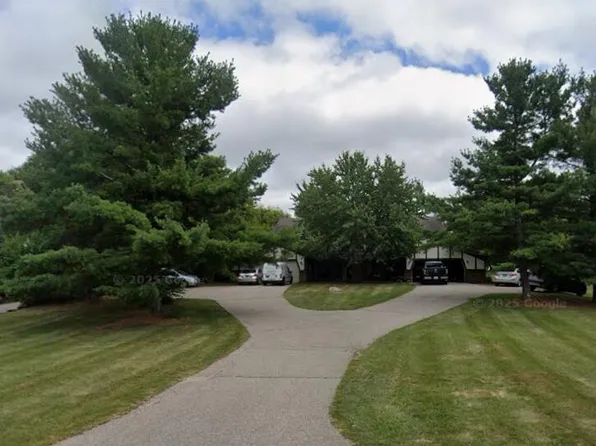 6556 Bella Vista Dr NE, Rockford, MI 49341