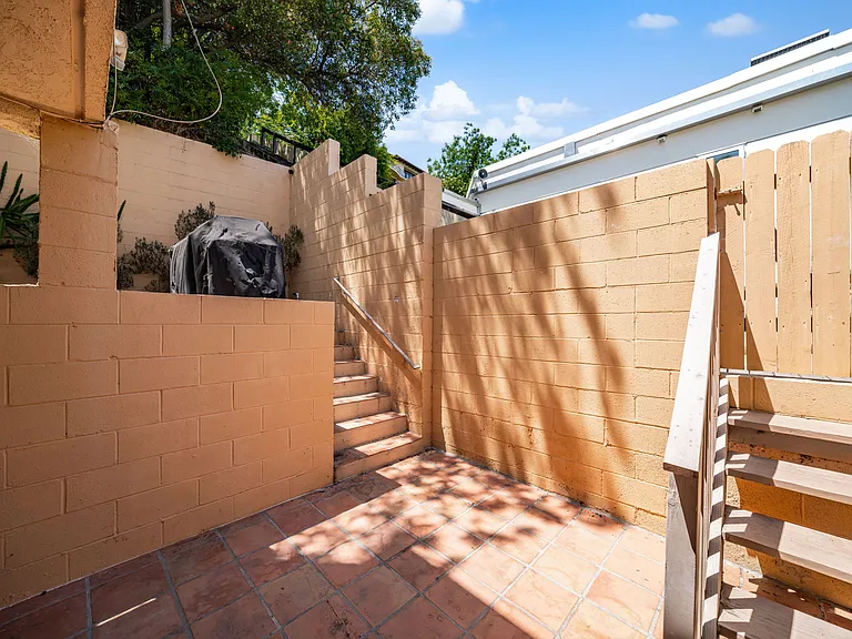 3751 Prestwick Dr — Photo 41