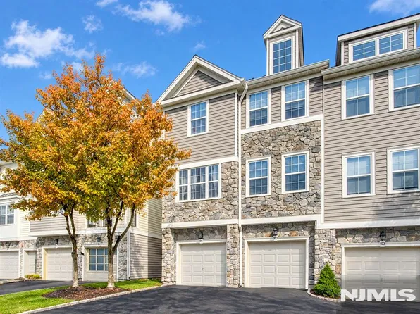 105 George Russell Way, Clifton, NJ 07013