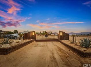 22587 Hemlock Rd, Apple Valley, CA 92307
