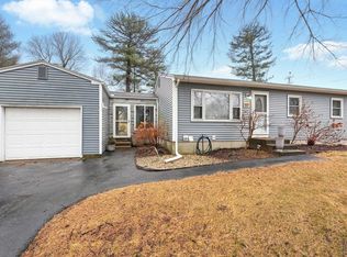 37 Gourley Rd, Springfield, MA 01129