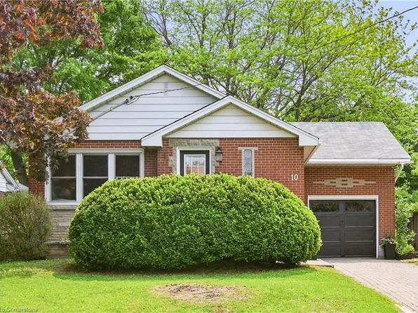 10 Glenwood Ave, Grimsby, ON L3M 3V7