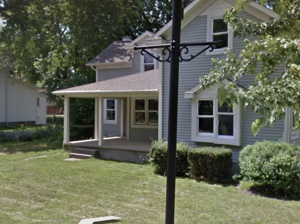 256 N Madison St, Nappanee, IN 46550