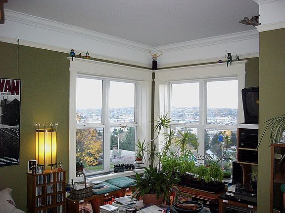 2nd image of 5308 Baker Ave NW