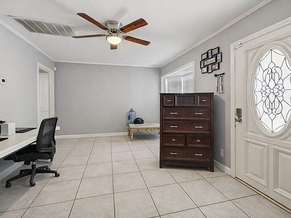2nd image of 1435 Demaree Ln