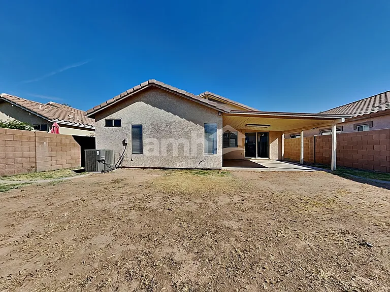 6323 W Winslow Ave — Photo 20