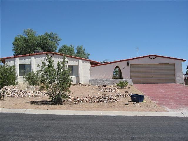 1st image of 90 Aspen Dr