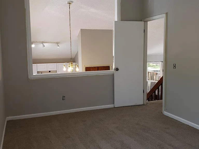 3712 S Danube Cir — Photo 5