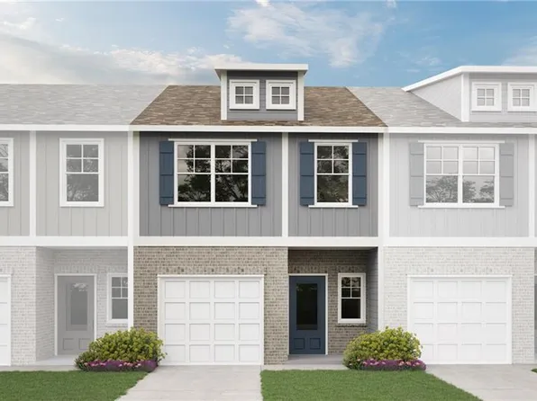 88 Vickers Point Dr, Fairburn, GA 30213