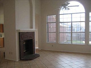 4th image of 701 Brees Dr