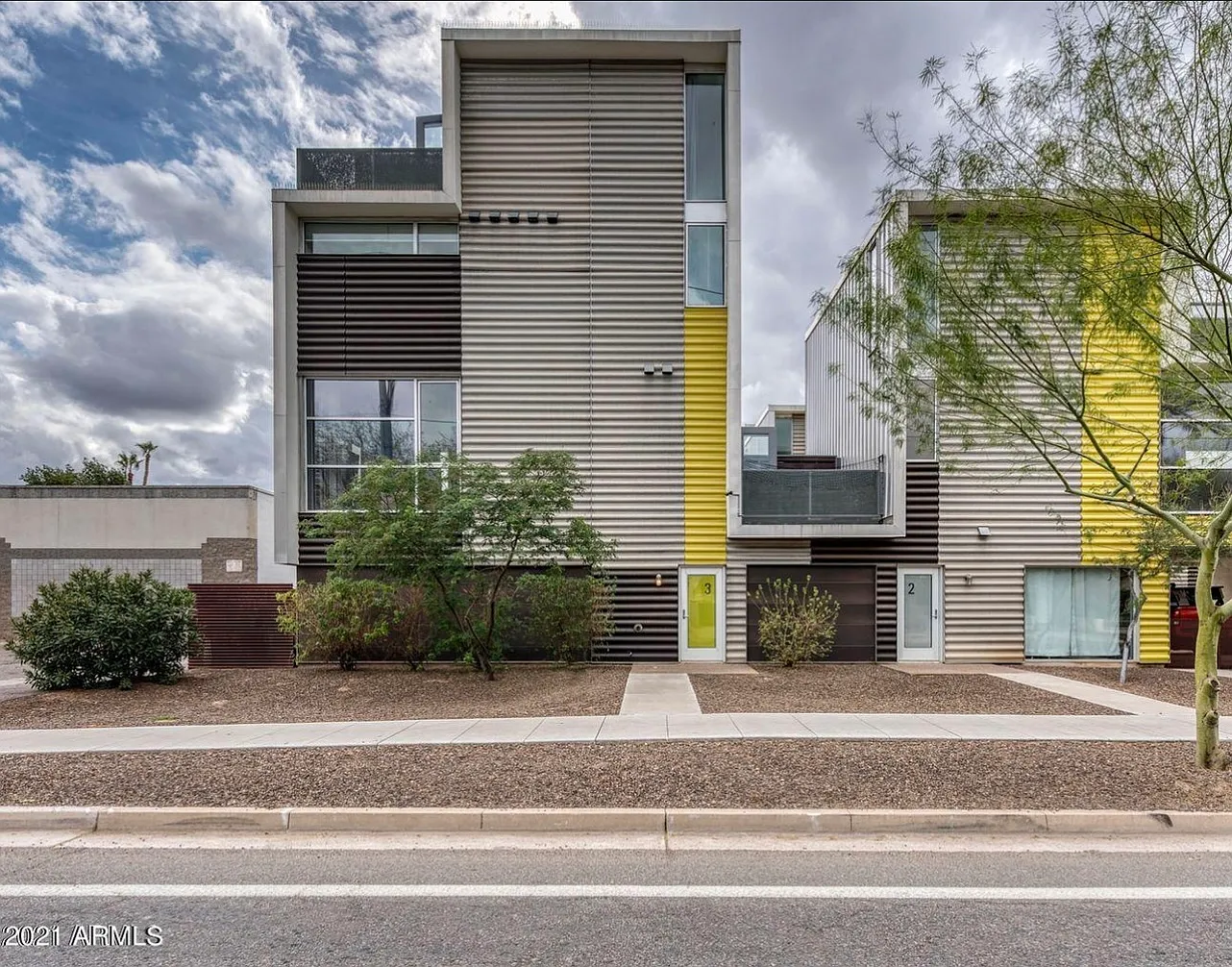 3 bed, 3.5 bath, 1940 sqft, $3,500 — Photo 2