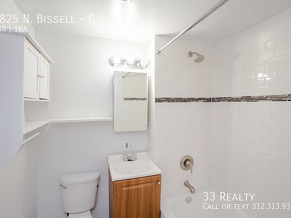 4th image of 1825 N Bissell St #G