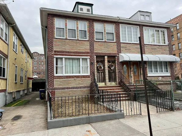 81 Bay 28 St #1, Brooklyn, NY 11214