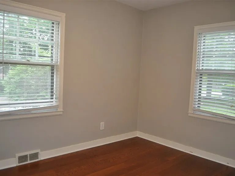 230 Marietta Ave #1 — Photo 10