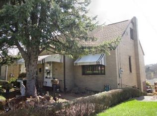 2270 Parklyn St, Pittsburgh, PA 15234