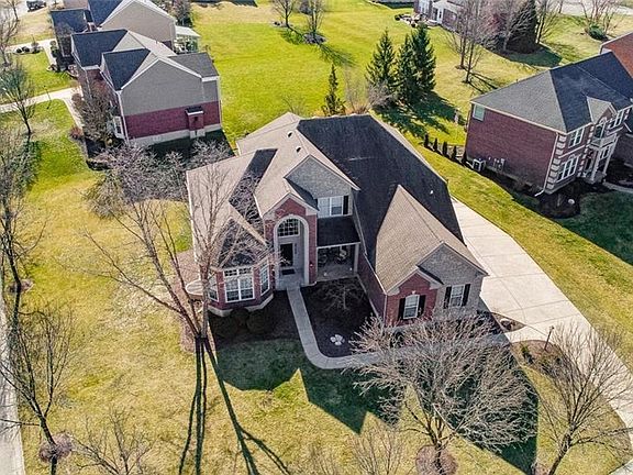2nd image of 1714 Heritage Lake Dr