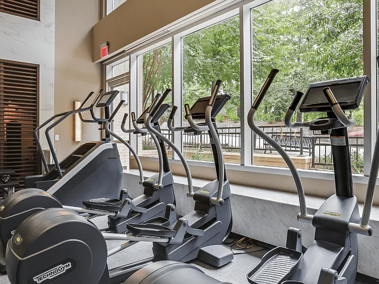 The Bryant at Buckhead Village — Photo 3
