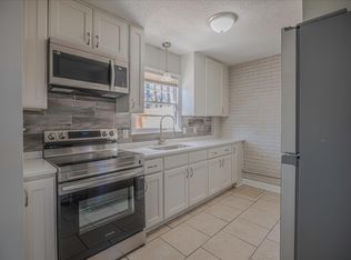 228 W Manchester Rd #230, Spring Lake, NC 28390