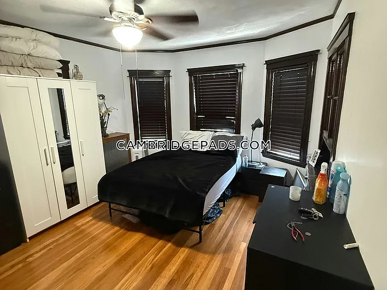 9 Roberts Rd #3 — Photo 8