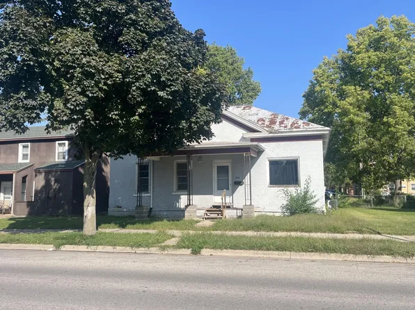 809 7th St S, La Crosse, WI 54601