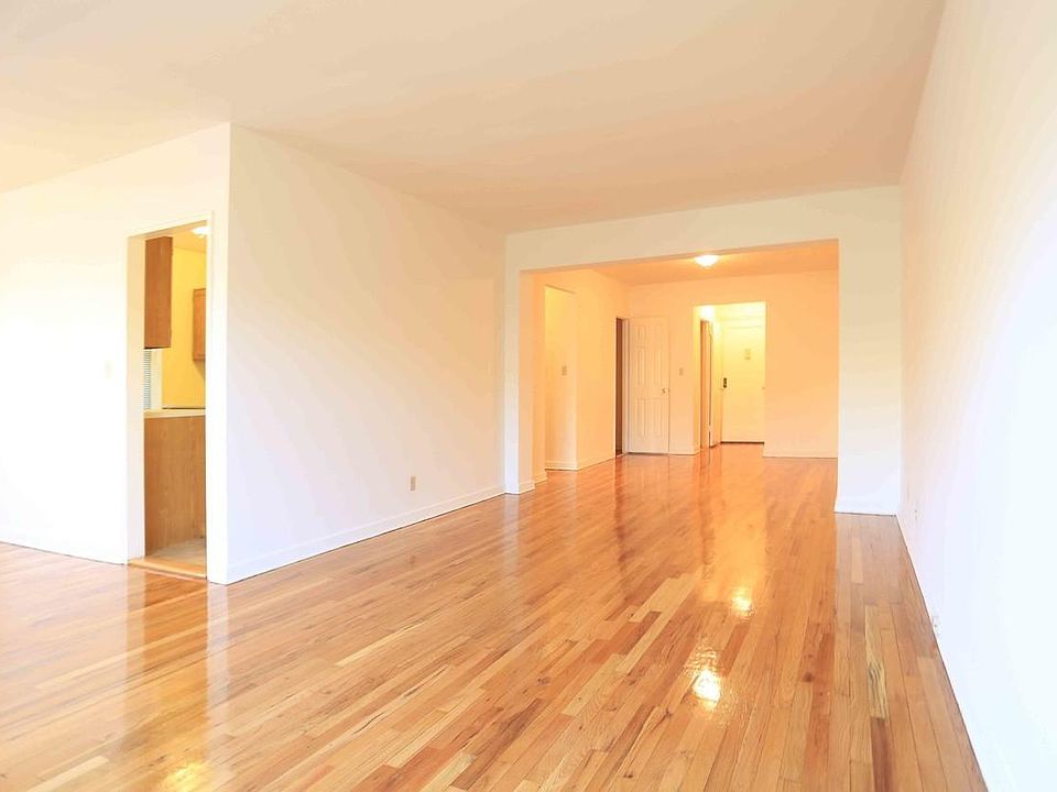 1st image of 98 Hoyt St APT 2L