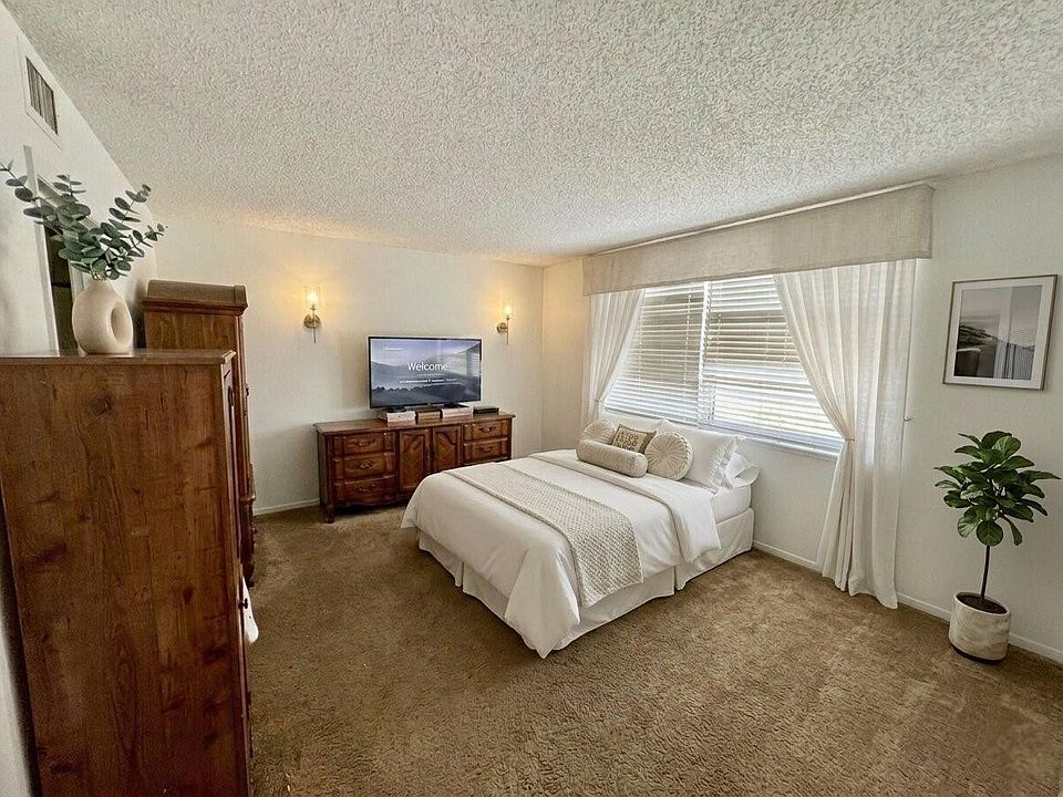 1st image of 7610 NW 18th Street #305