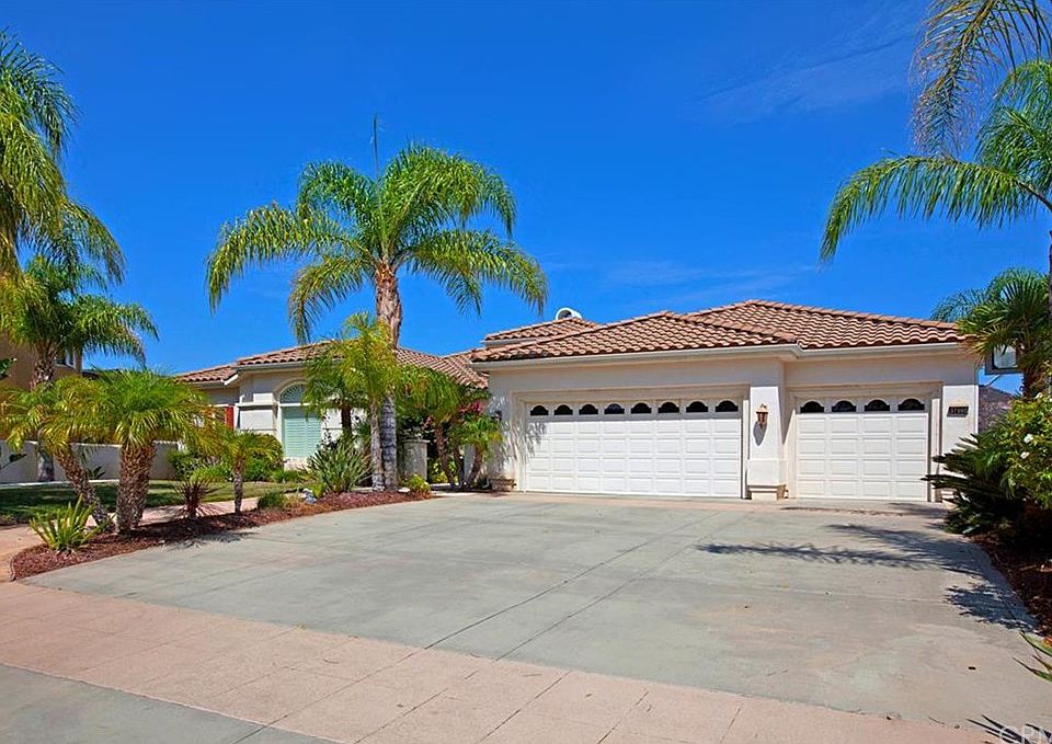 1st image of 37985 Pinnacle Ct