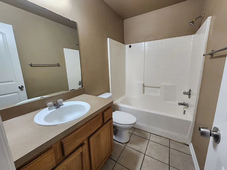 2917 Van Horn Ave — Photo 12
