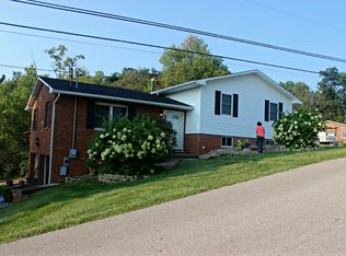 207 Hy View Dr, Washington, WV 26181