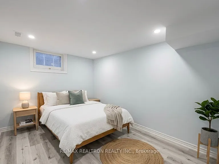15 Haida Dr — Photo 5
