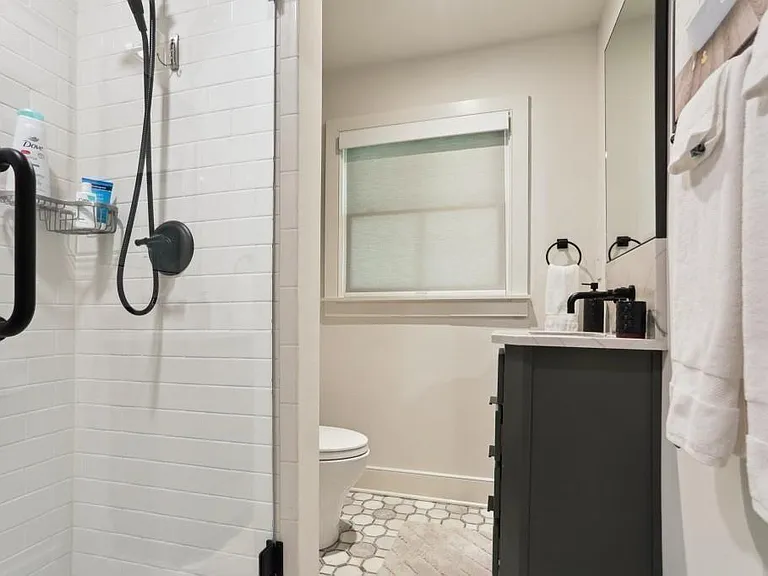 1007 Somerset Dr NW — Photo 13