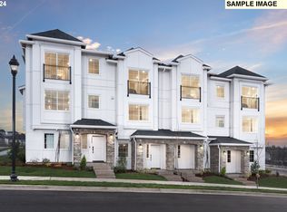 13626 SW River Terrace Blvd, Portland, OR 97224