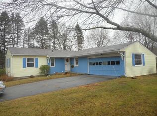 320 Mendon Rd, North Attleboro, MA 02760