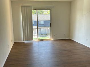 728 W Pine Hill Ln, Peoria, IL 61614