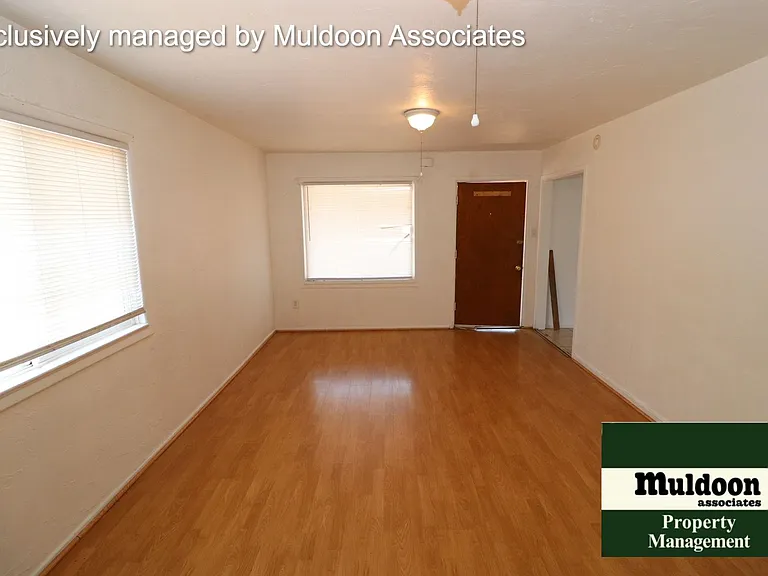 2561 Camellia St — Photo 5