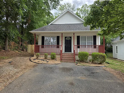 1704 E Main St Photo 1