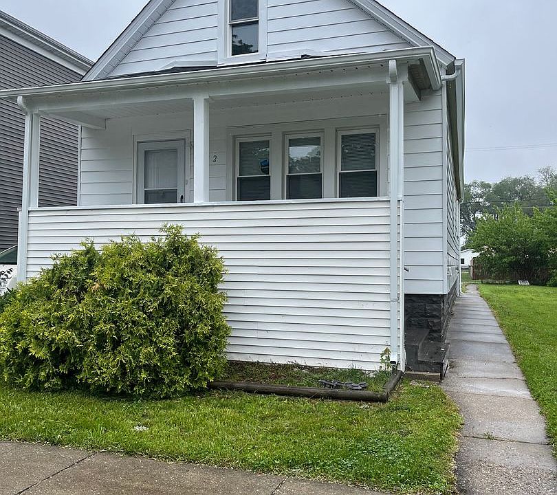 1st image of 212 156th St