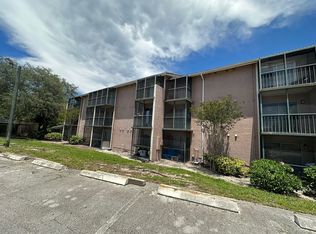 115 Oyster Bay #200, Altamonte Springs, FL 32701
