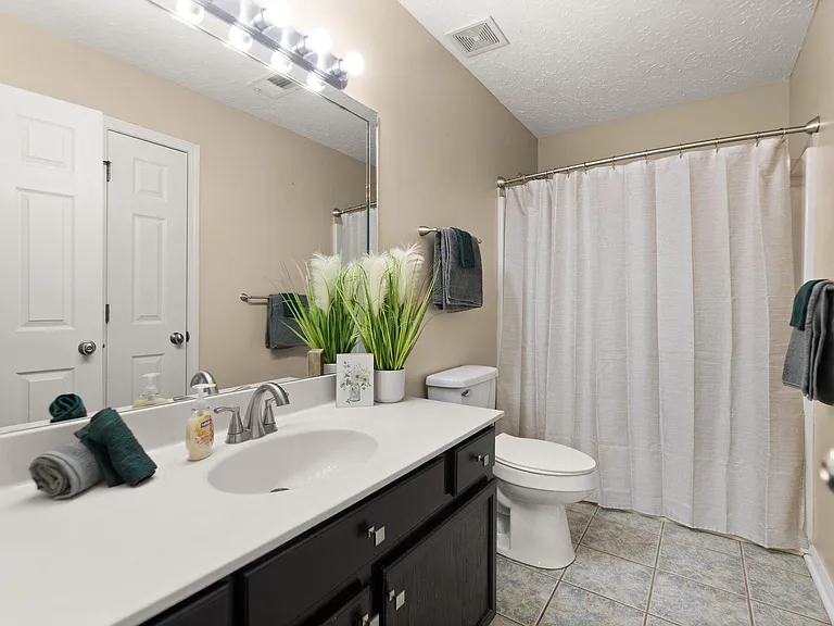 1409 Pleasant Ridge Dr — Photo 21