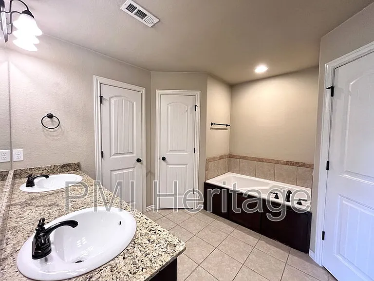 4901 SW Energy Ave — Photo 16