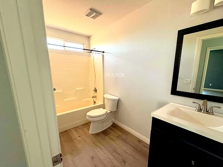 209 Willow Pond Ct — Photo 12