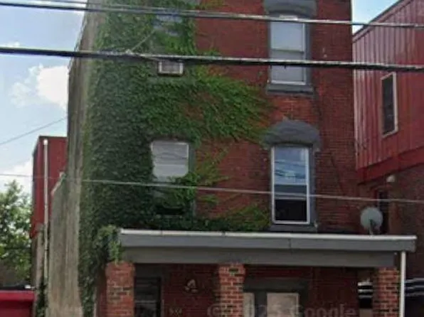 6064 Vine St, Philadelphia, PA 19139